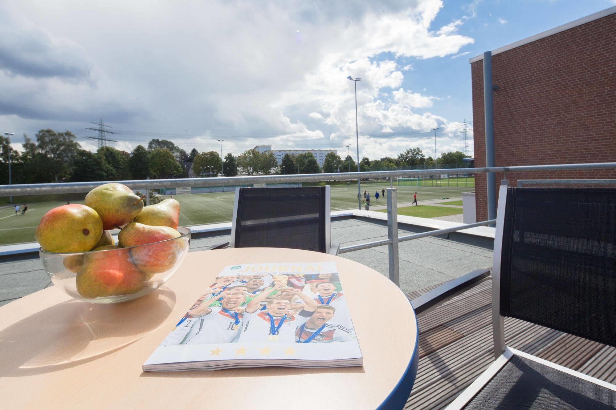 Sporthotel Hamburg By Jufa Hotels Bagian luar foto